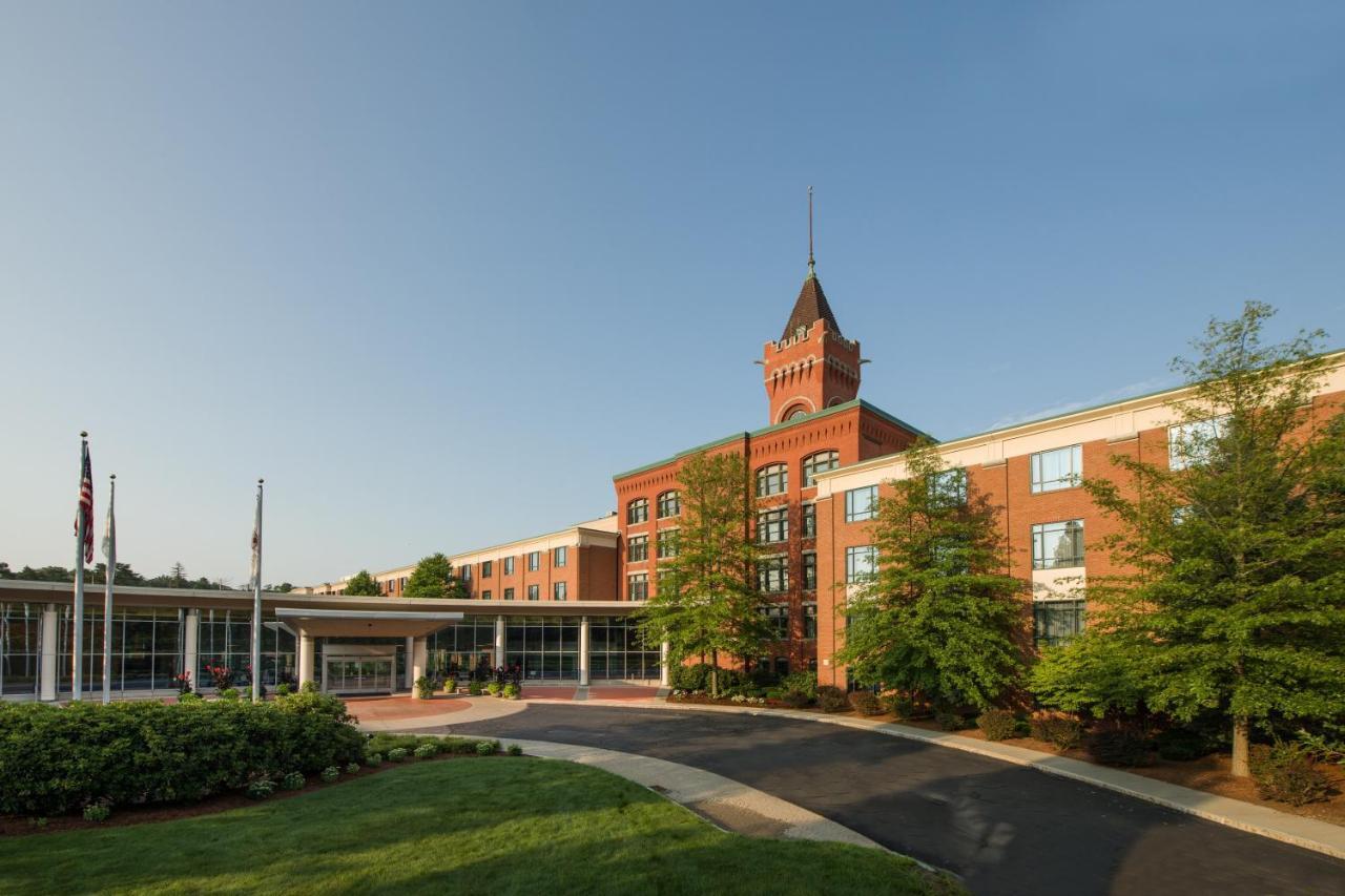 Wellsworth Hotel Southbridge Exterior photo